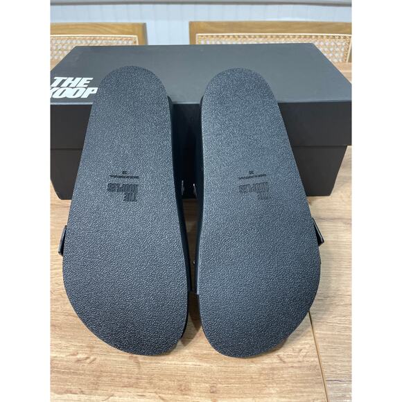 The Kooples Black Leather Buckled Sandals w/ Studs Size 5 US 36 EU NIB Slides - Picture 10 of 13